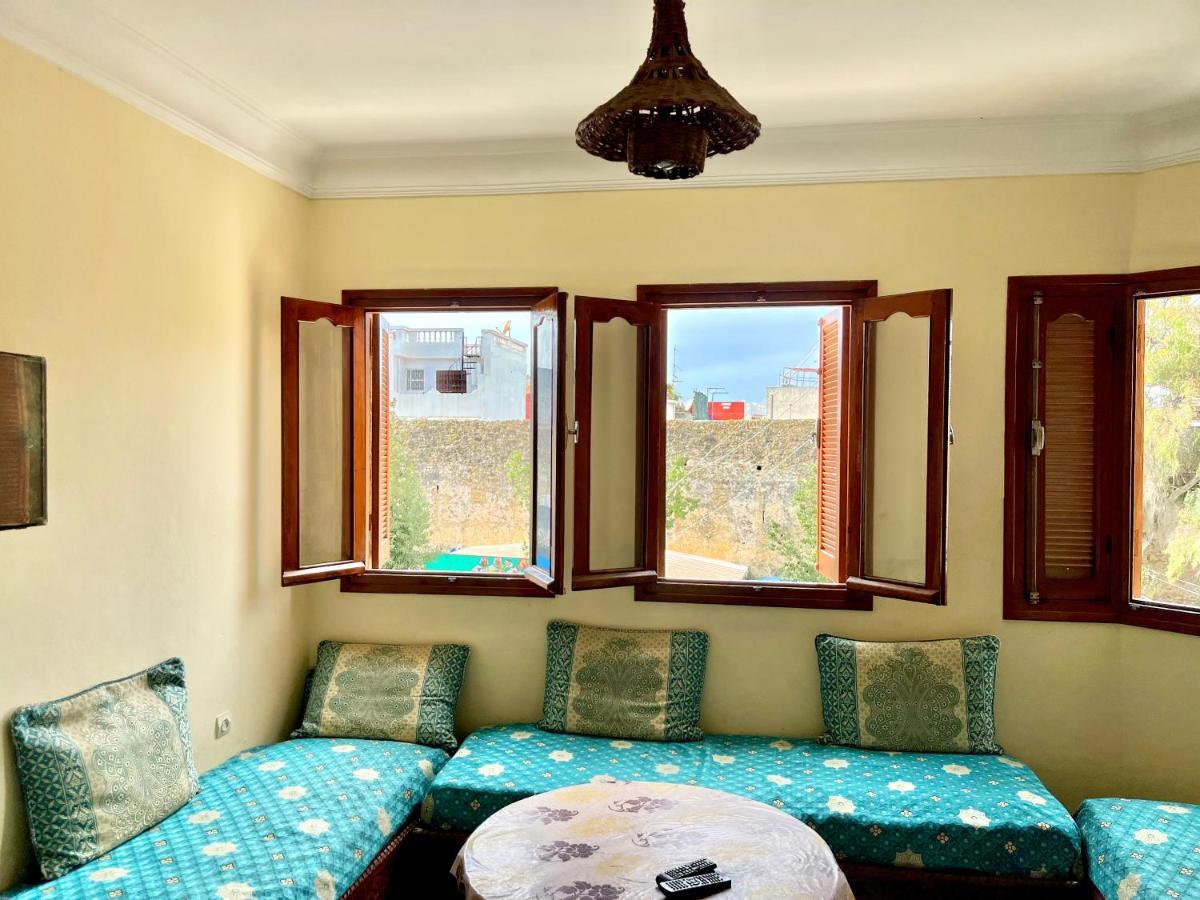 Soleado Apartamento Al Lado De La Preciosa Medina , A 3 Minutos De La Playa Andando I Asilah Esterno foto