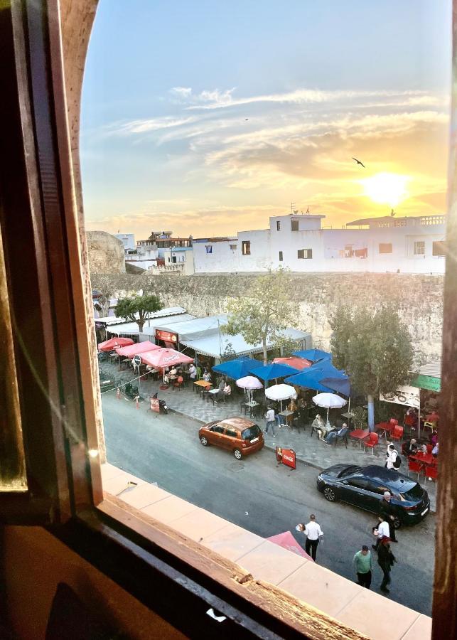 Soleado Apartamento Al Lado De La Preciosa Medina , A 3 Minutos De La Playa Andando I Asilah Esterno foto