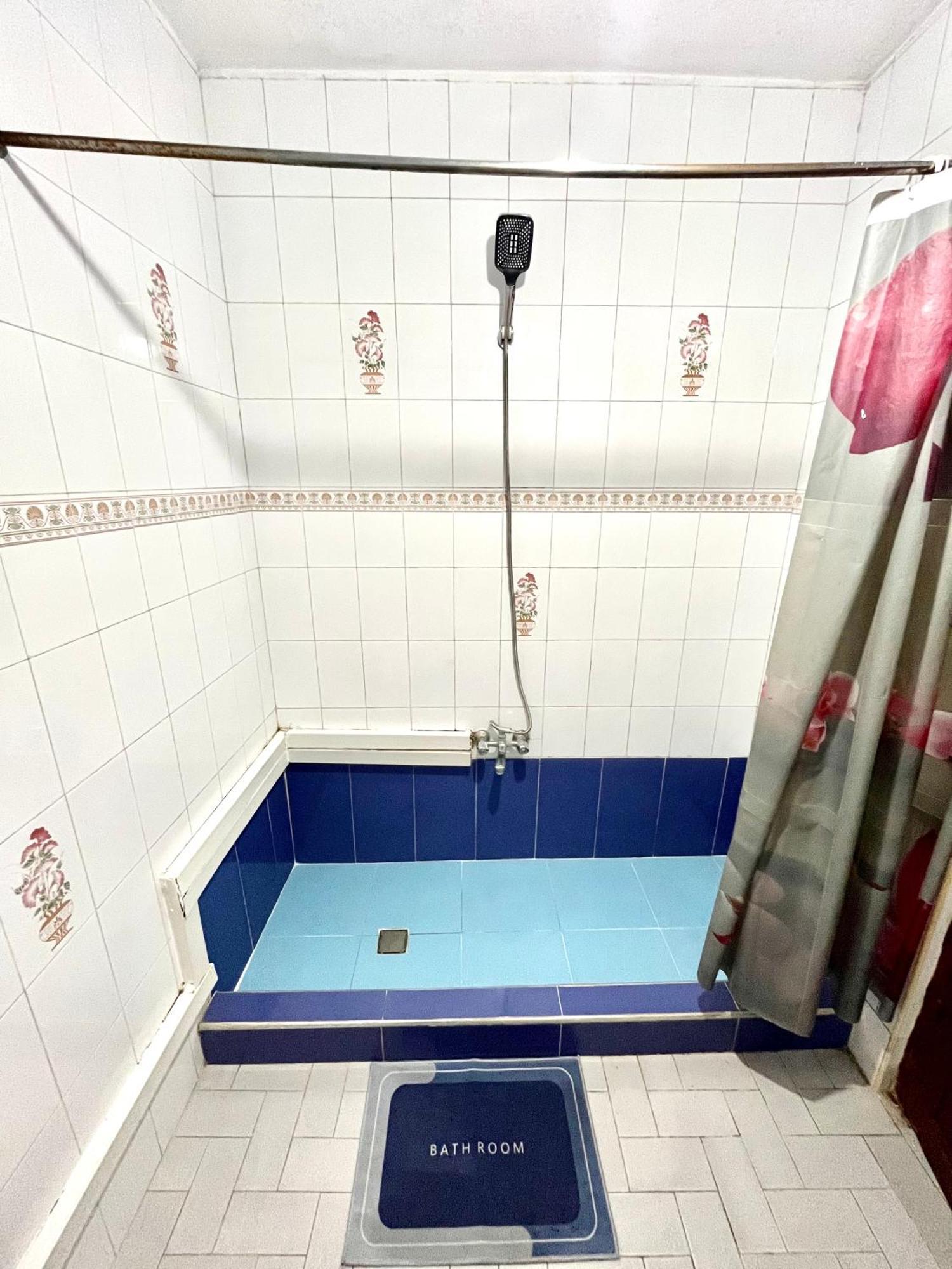 Soleado Apartamento Al Lado De La Preciosa Medina , A 3 Minutos De La Playa Andando I Asilah Esterno foto